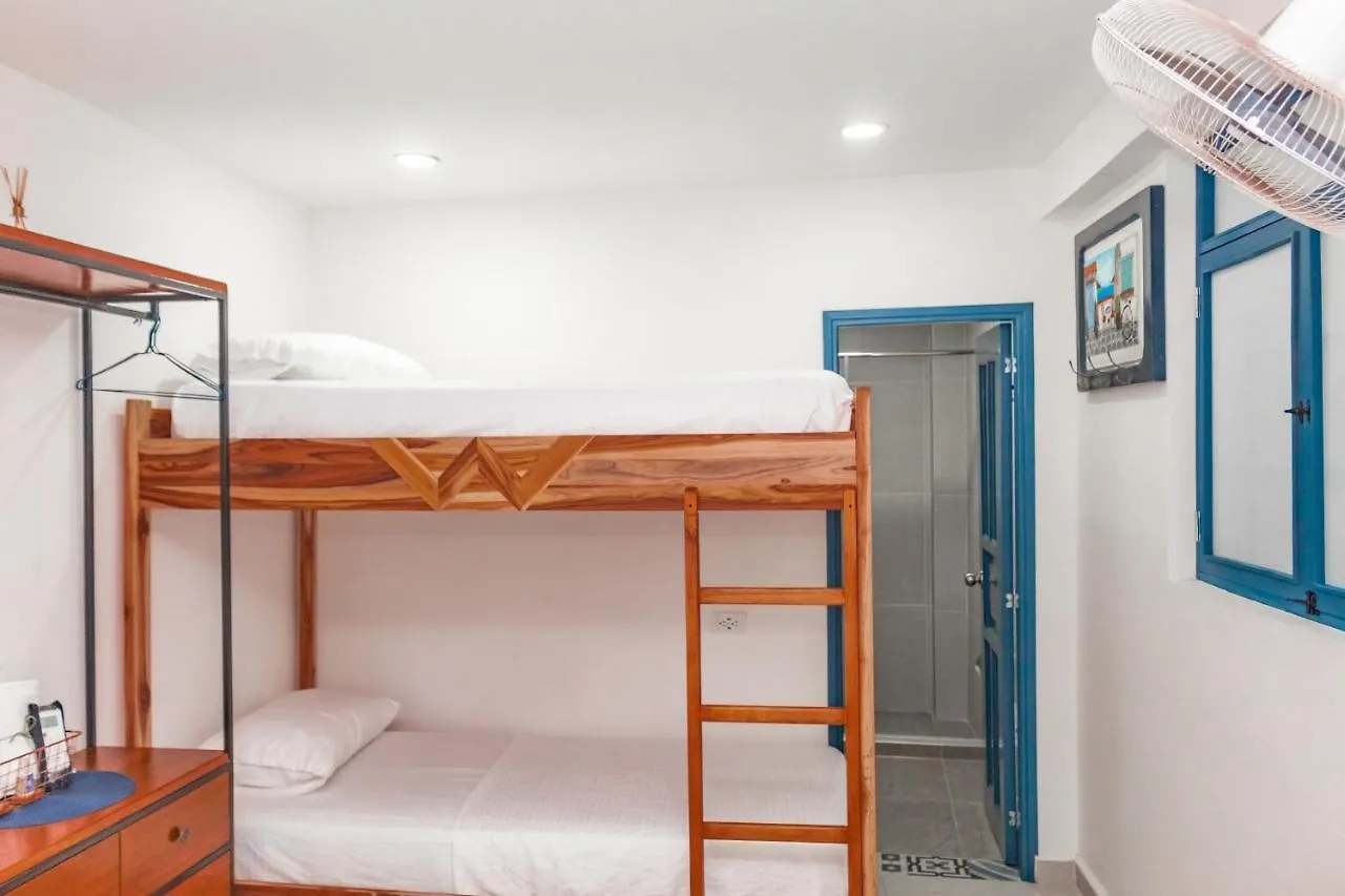 Casa Liz Hotel Boutique Santa Marta  0*, Santa Marta (Magdalena)